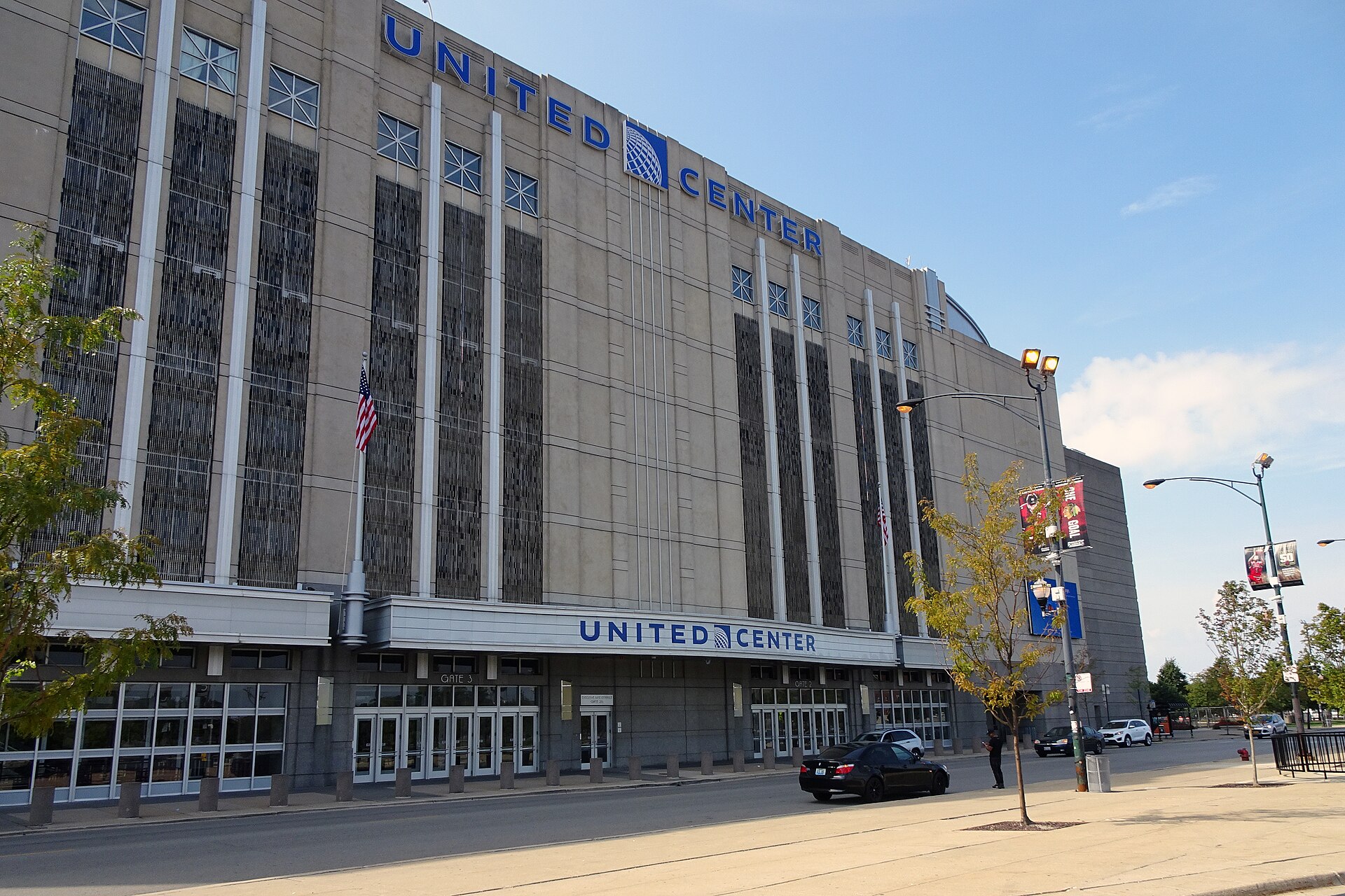 United Center arena exterior in Chicago, a venue on Journey's 2026 tour